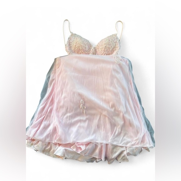 Faviana S10633 Prom Dress - Picture 6 of 8